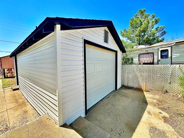 415 Hendrickson Street Goldsmith, TX 79741 - Photo 6 of 17 a view of backyard of a house