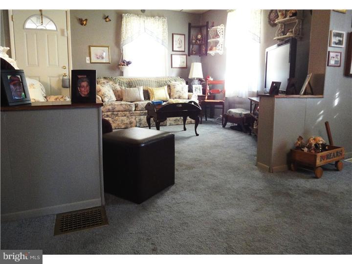 751 Coopertown Road Delanco, NJ 08075 - Photo 2 of 21