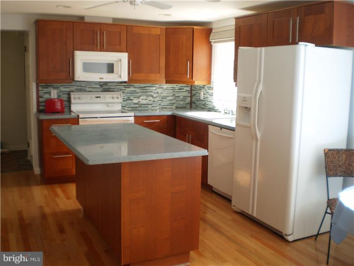 34 Grubb Road Malvern, PA 19355 - Photo 6 of 10 Kitchen