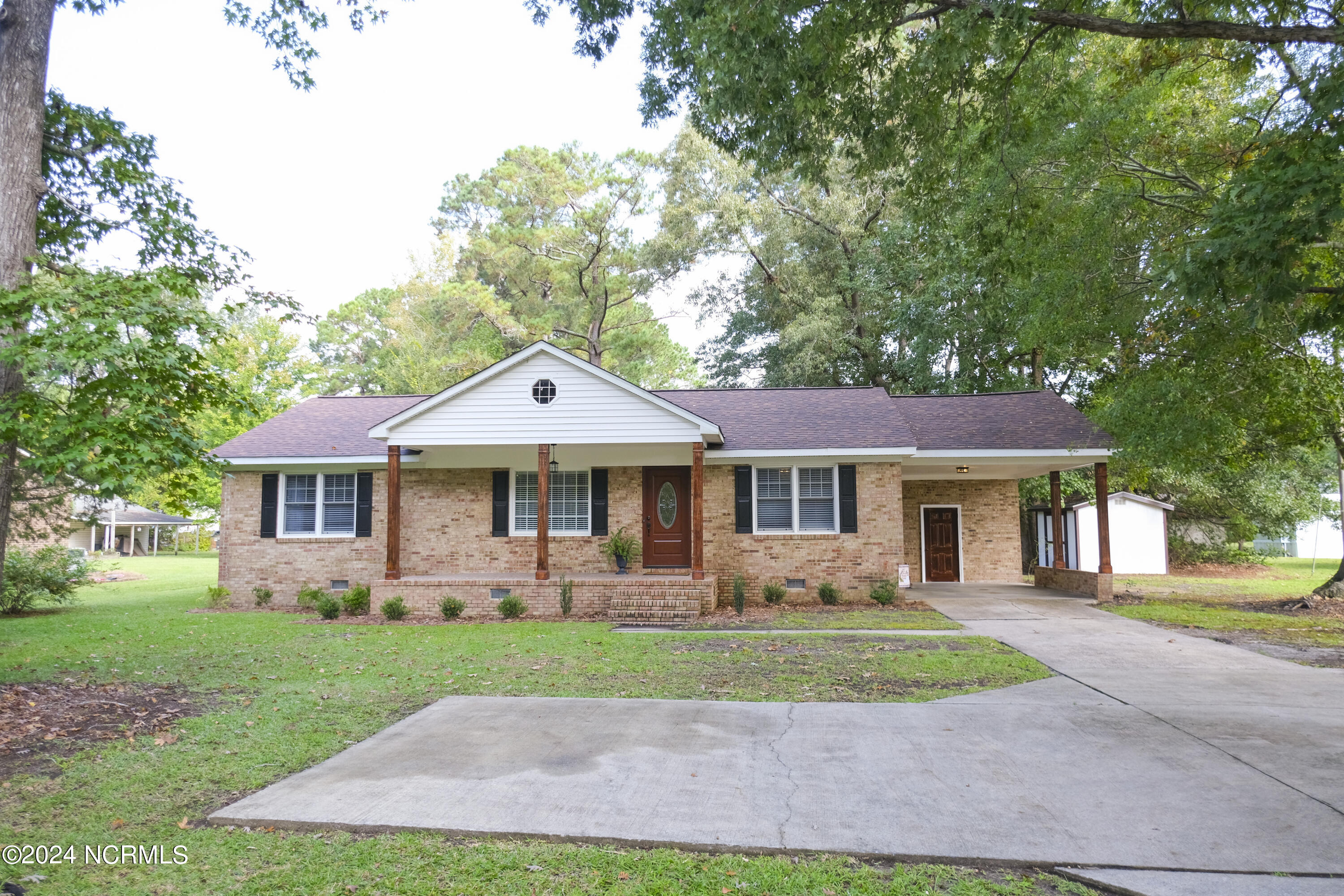 3444 Dobbs Farm Road Kinston, NC 28504 - Photo 3 of 46 DSCF0186