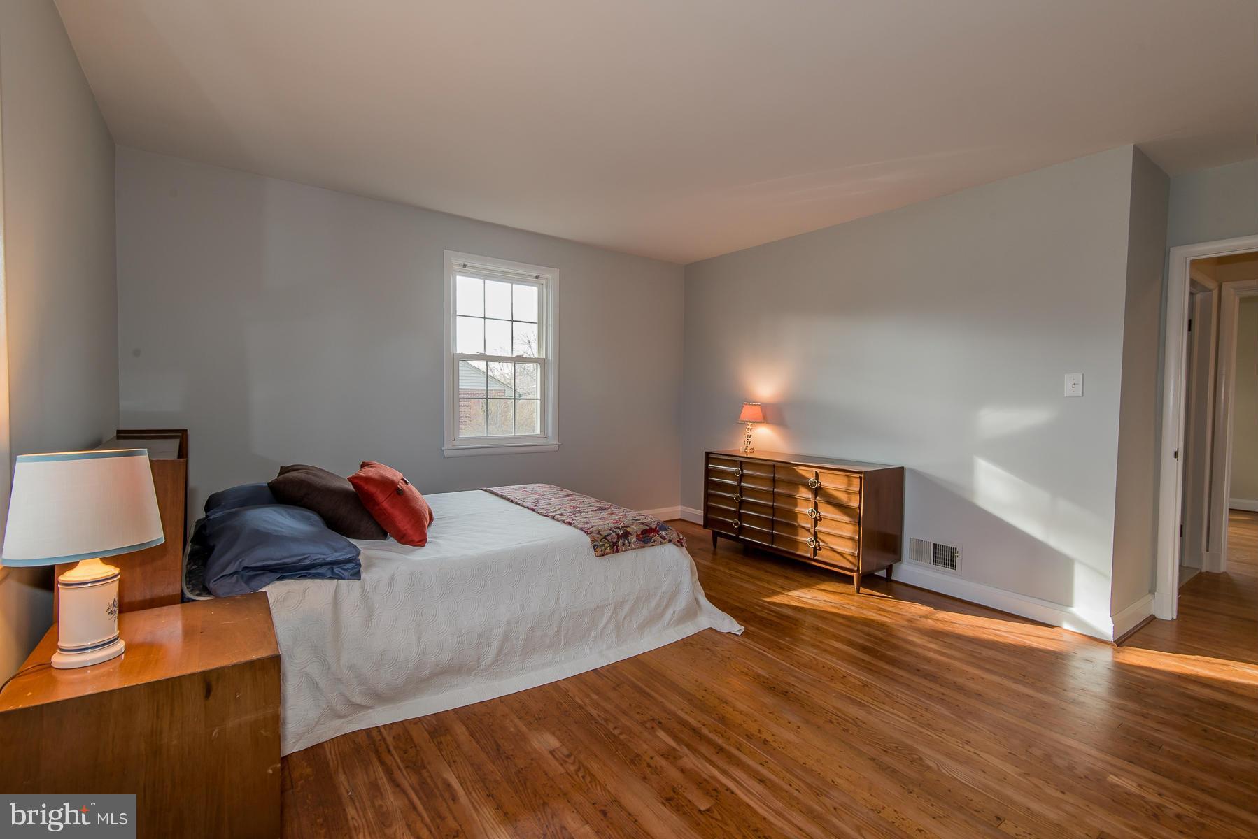 3702 Valley Road Ellicott City, MD 21042 - Photo 14 of 29 Bedroom (Master)
