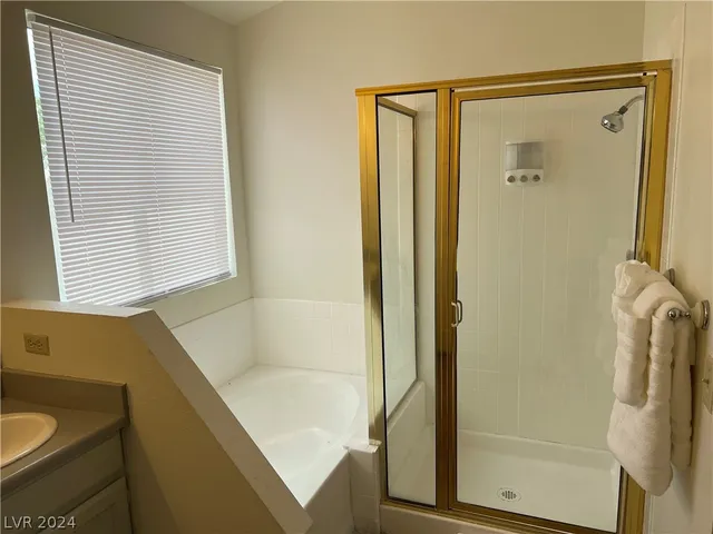 $2,250 | 8305 Aspenbrook Avenue, Las Vegas, NV 89145