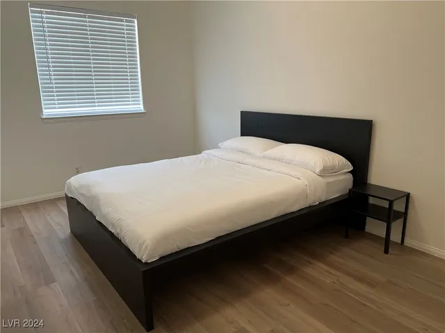 $2,250 | 8305 Aspenbrook Avenue, Las Vegas, NV 89145