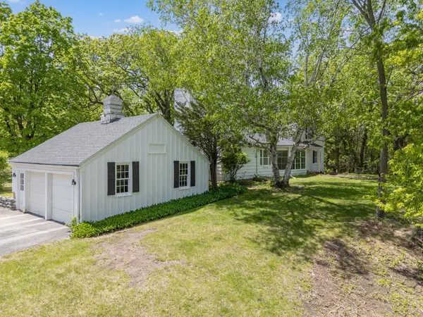 $845,000 | 1429 Oak Ledge Drive Southwest, Rochester, MN 55902