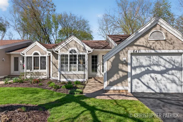 $260,000 | 641 Appletree Drive, Holland, MI 49423