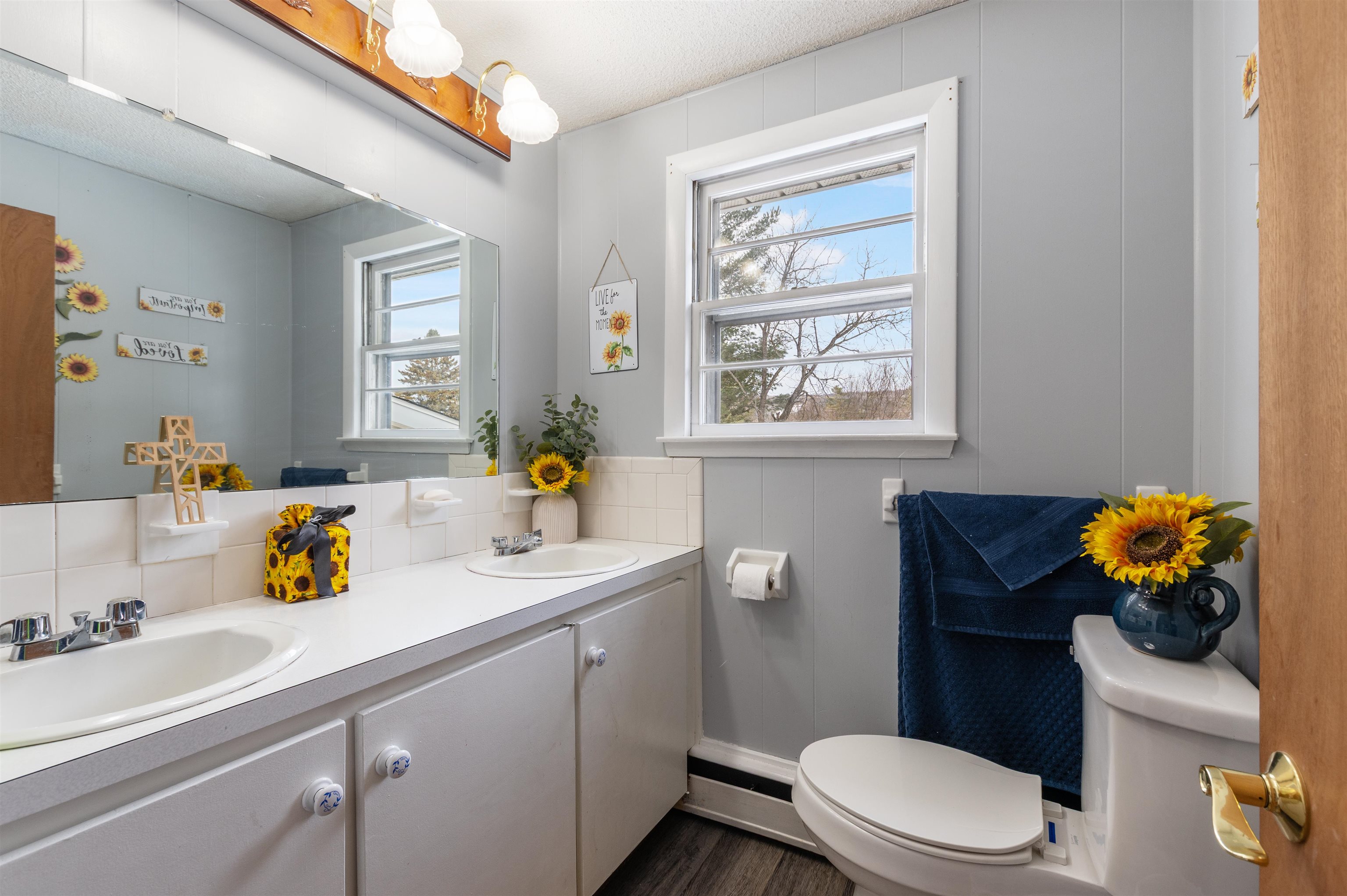 23 Countryside Avenue Berlin, NH 03570 - Photo 16 of 56