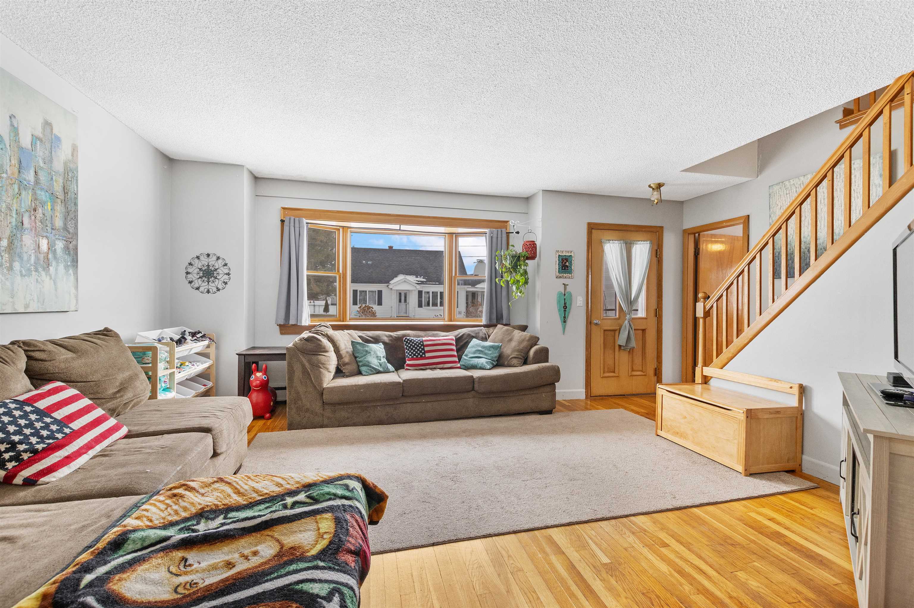 23 Countryside Avenue Berlin, NH 03570 - Photo 5 of 56