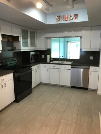 $2,400 | 199 Florida A1A, Unit C101, Satellite Beach, FL 32937