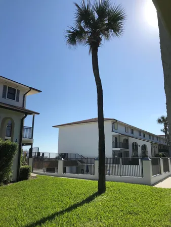 $2,400 | 199 Florida A1A, Unit C101, Satellite Beach, FL 32937