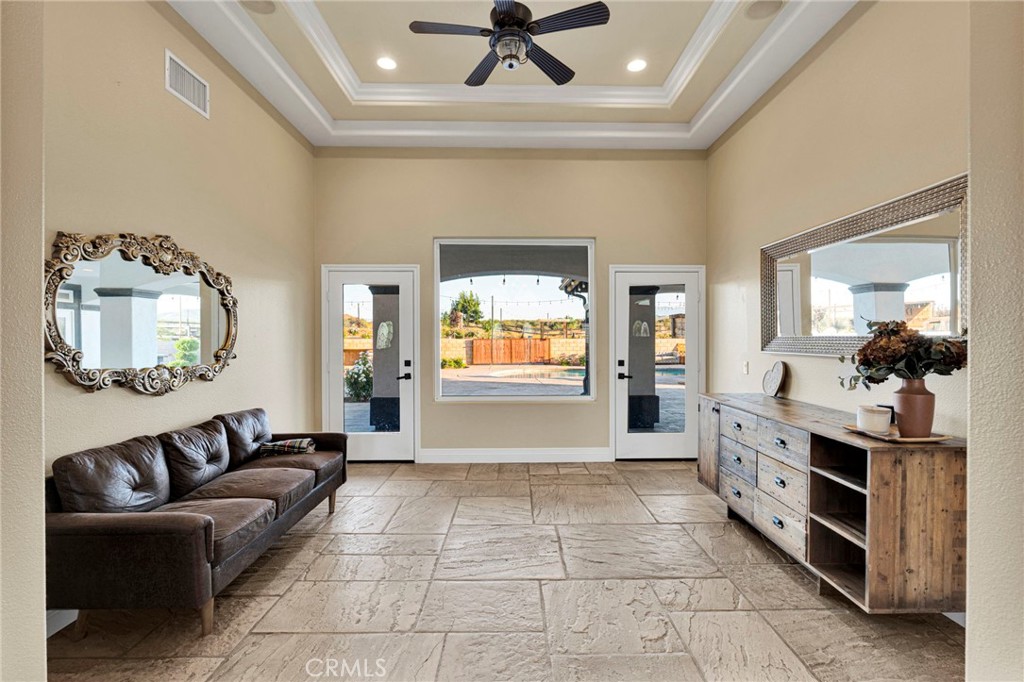 7381 Cygnet Road Phelan, CA 92371 - Photo 7 of 70