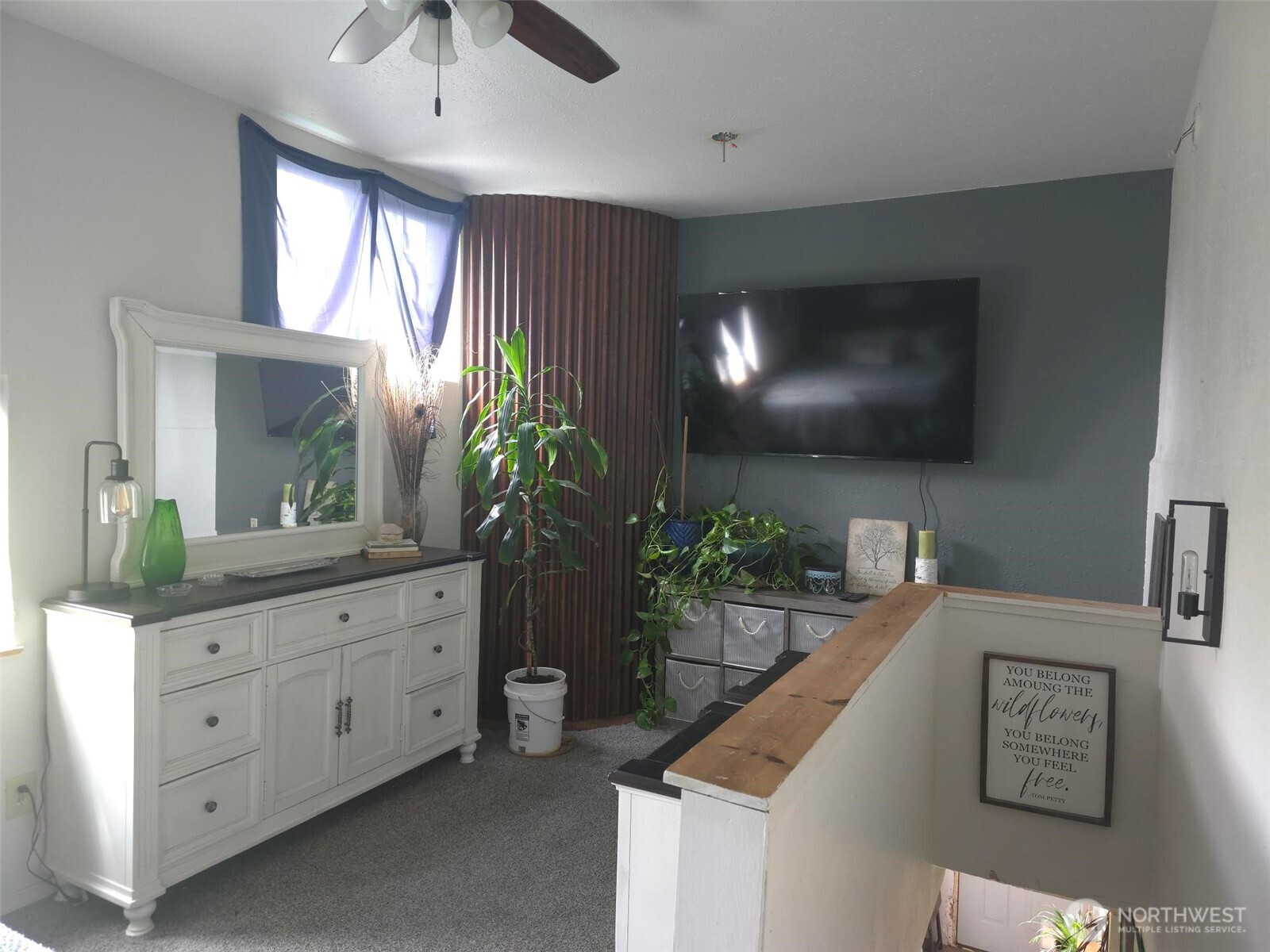 2111 B Sargent Road Addy, WA 99101 - Photo 40 of 40 a living room with furniture and a flat screen tv