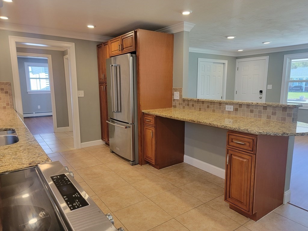21 Stella Road Bellingham, MA 02019 - Photo 5 of 26 Gallery Image 5