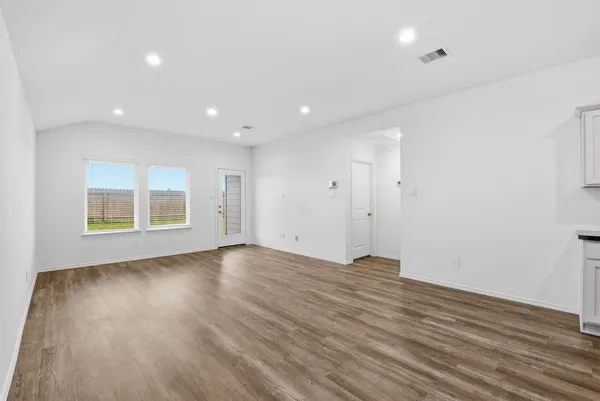 $1,895 | 24343 Saddlestone Green Drive, Spring, TX 77373