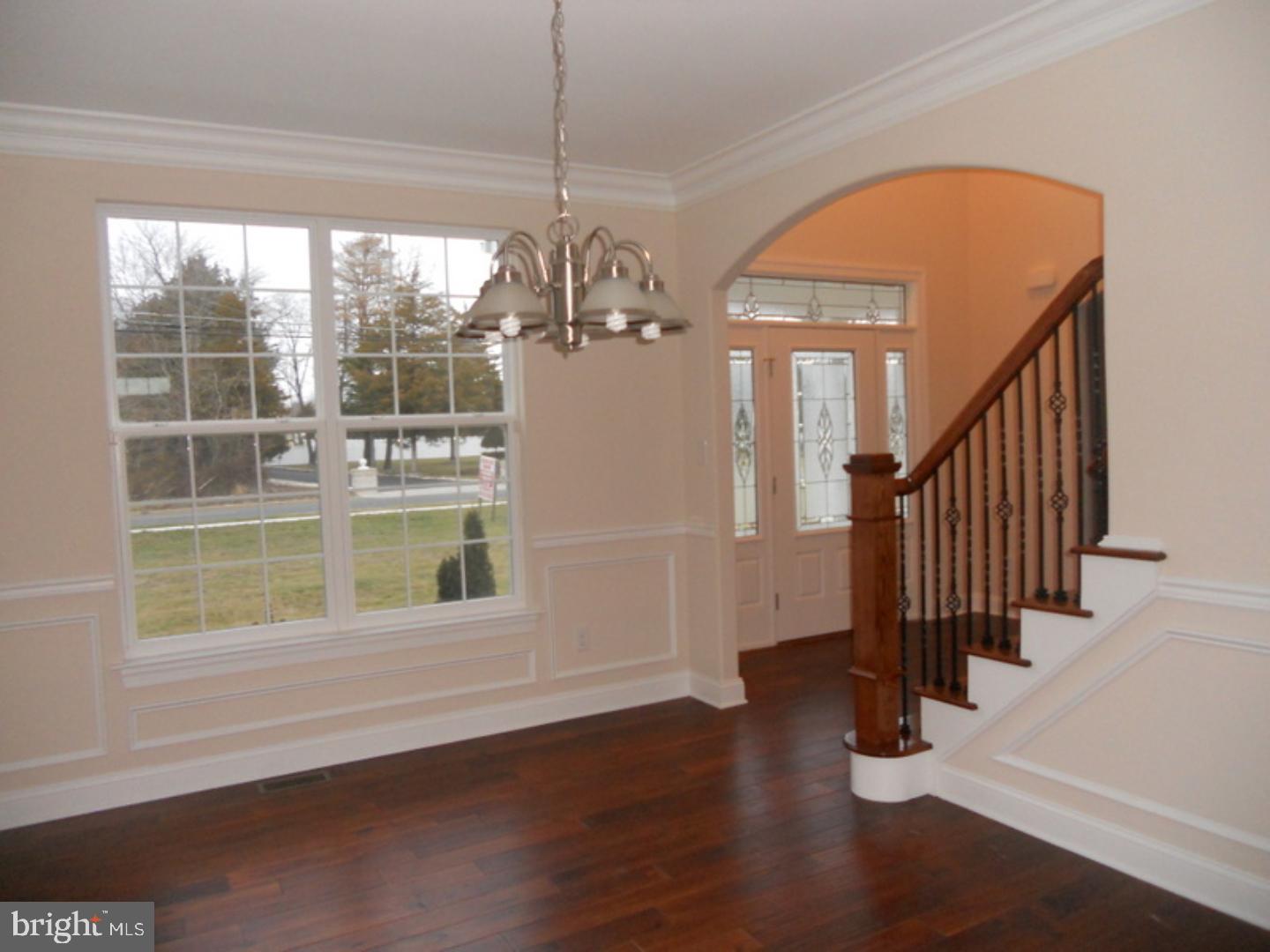 94 Kelly Driver Road Laurel Springs, NJ 08021 - Photo 7 of 25 Dining Room