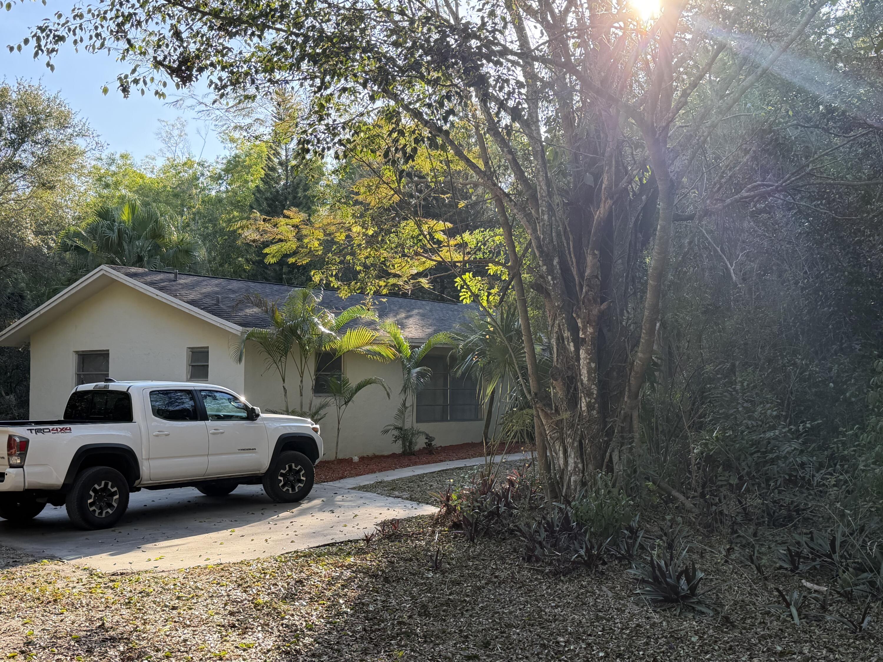 16556 Rustic Road Wellington, FL 33470 - Photo 2 of 23 IMG_8284