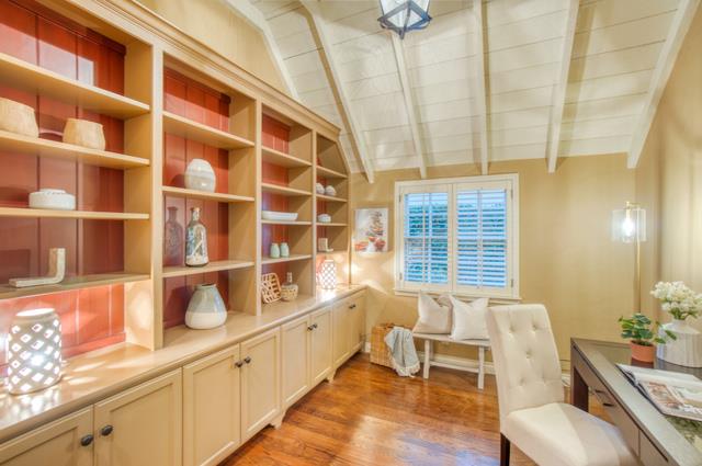 655 Bayview Drive Aptos, CA 95003 - Photo 28 of 48 a reading room with furniture and a window