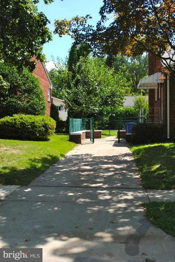 406 Hannes Street Silver Spring, MD 20901 - Photo 12 of 23 Exterior (General)
