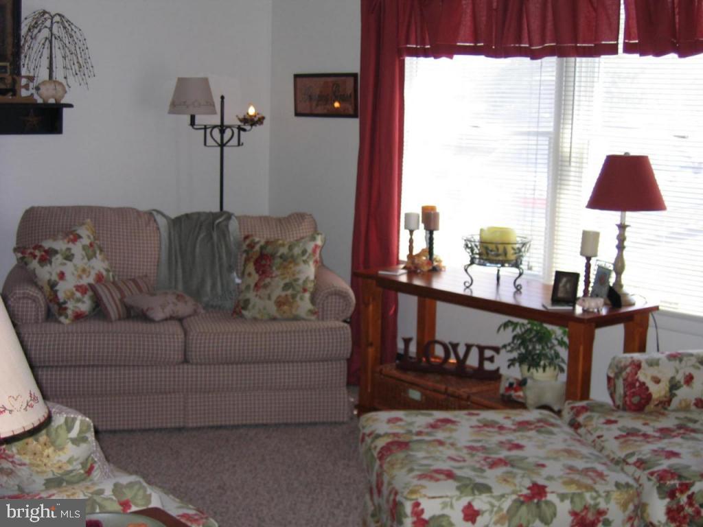 104 Hill Road Elizabethtown, PA 17022 - Photo 2 of 13 Gallery Image 2