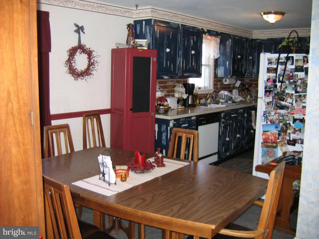 104 Hill Road Elizabethtown, PA 17022 - Photo 4 of 13 Gallery Image 4