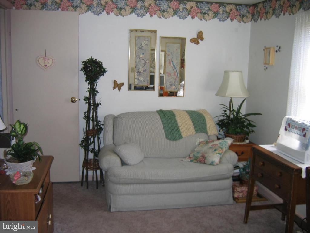 104 Hill Road Elizabethtown, PA 17022 - Photo 8 of 13 Gallery Image 8