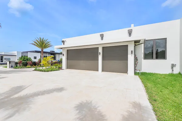 $4,250,000 | 11781 Northwest 15th Street, Plantation, FL 33323