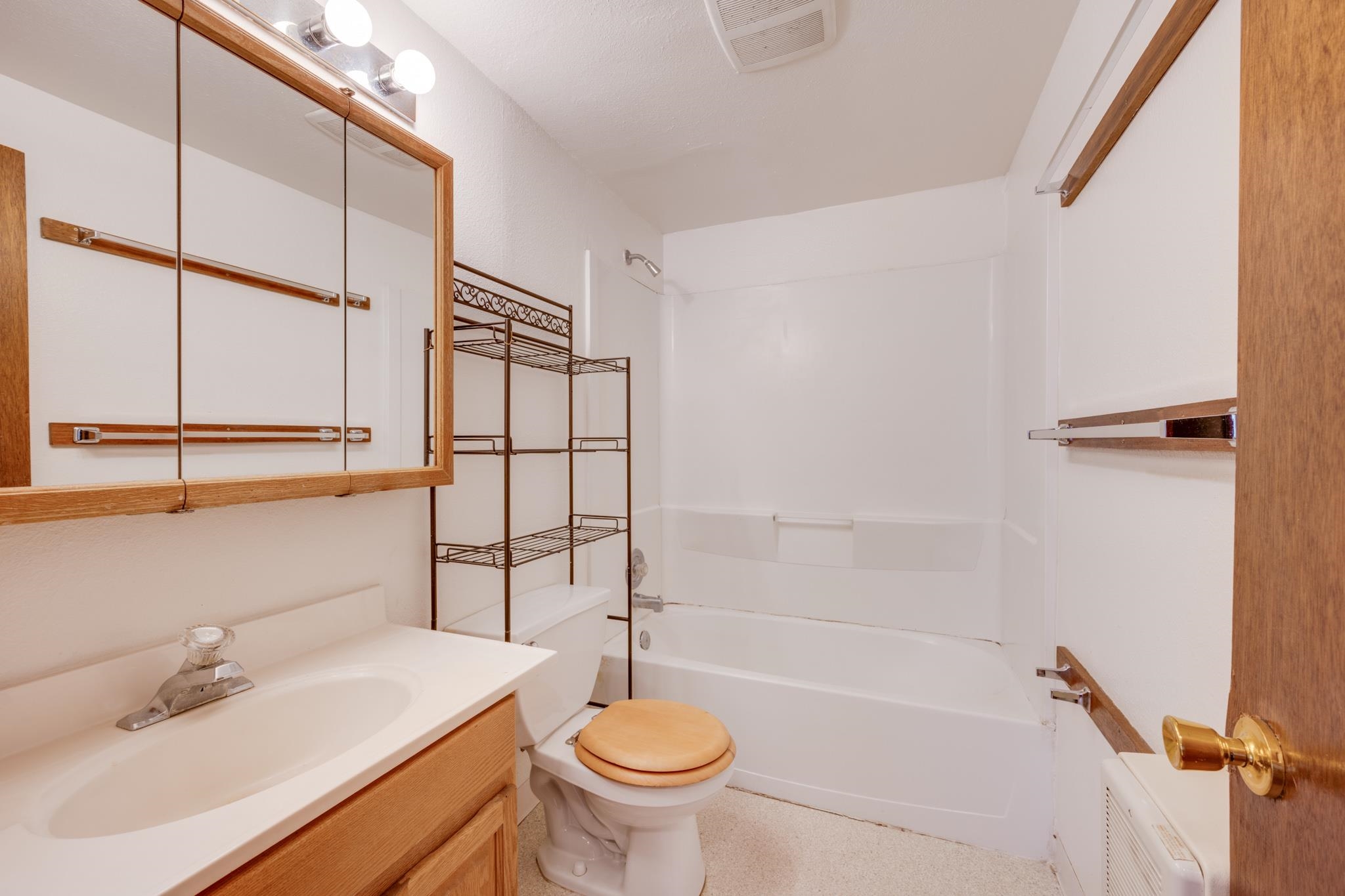 1725 Northeast Valley Road, Unit UPPER/LOWER Pullman, WA 99163 - Photo 26 of 26 Gallery Image 26
