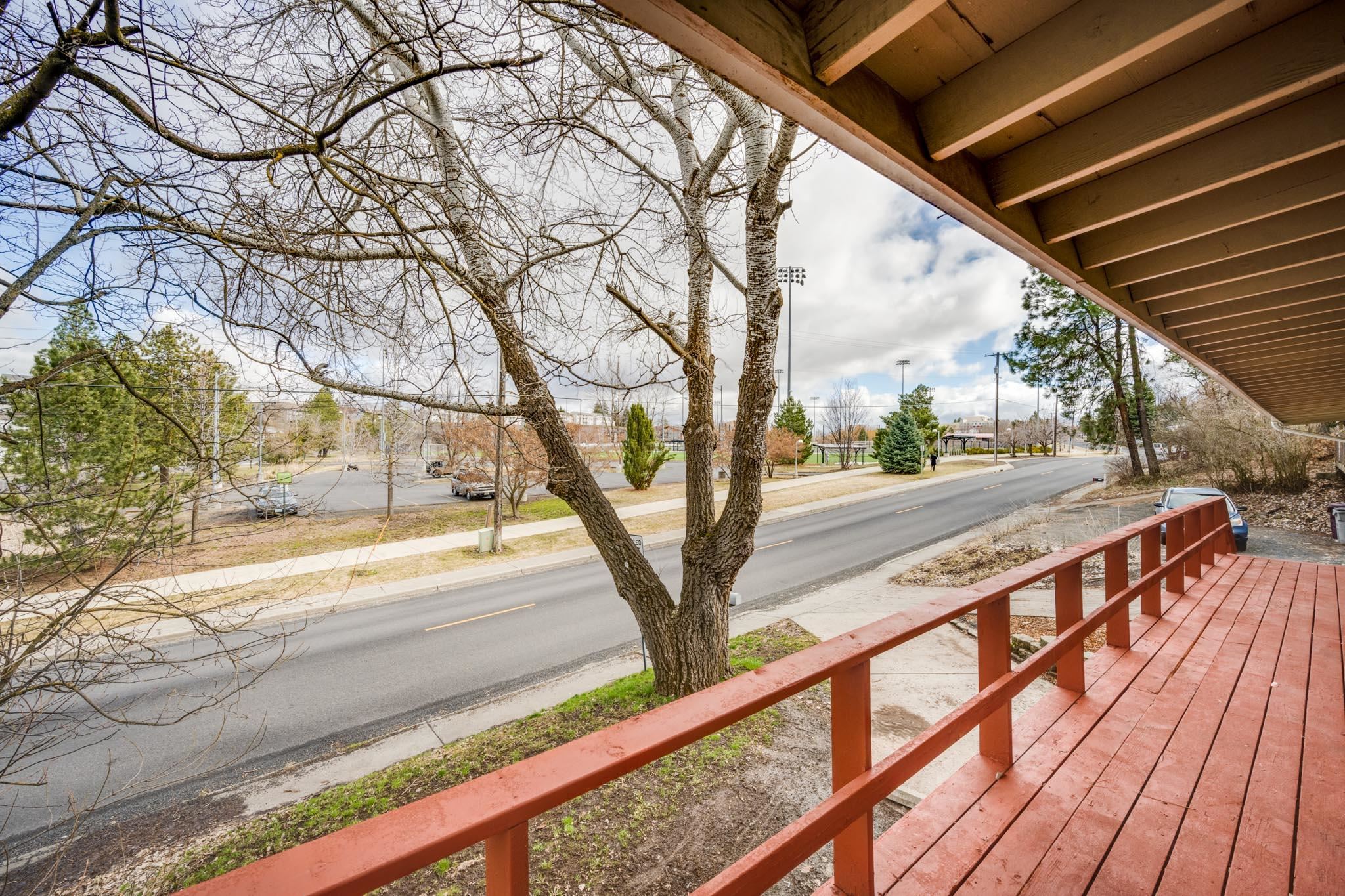 1725 Northeast Valley Road, Unit UPPER/LOWER Pullman, WA 99163 - Photo 3 of 26 Gallery Image 3