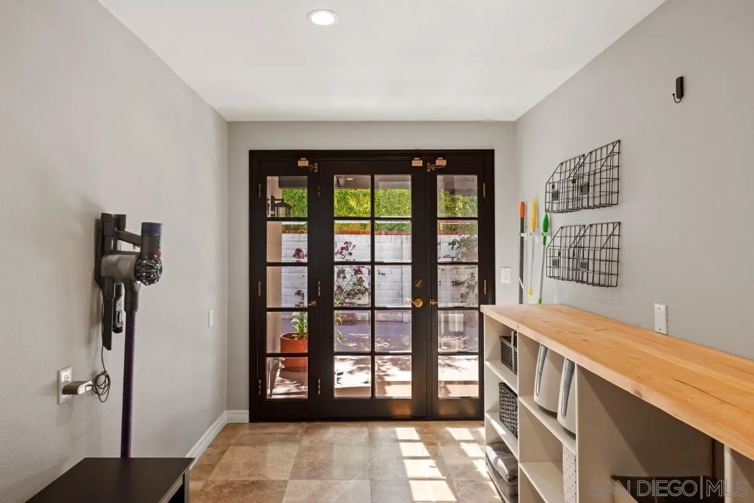 13060 Camino Del Valle Poway, CA 92064 - Photo 21 of 75