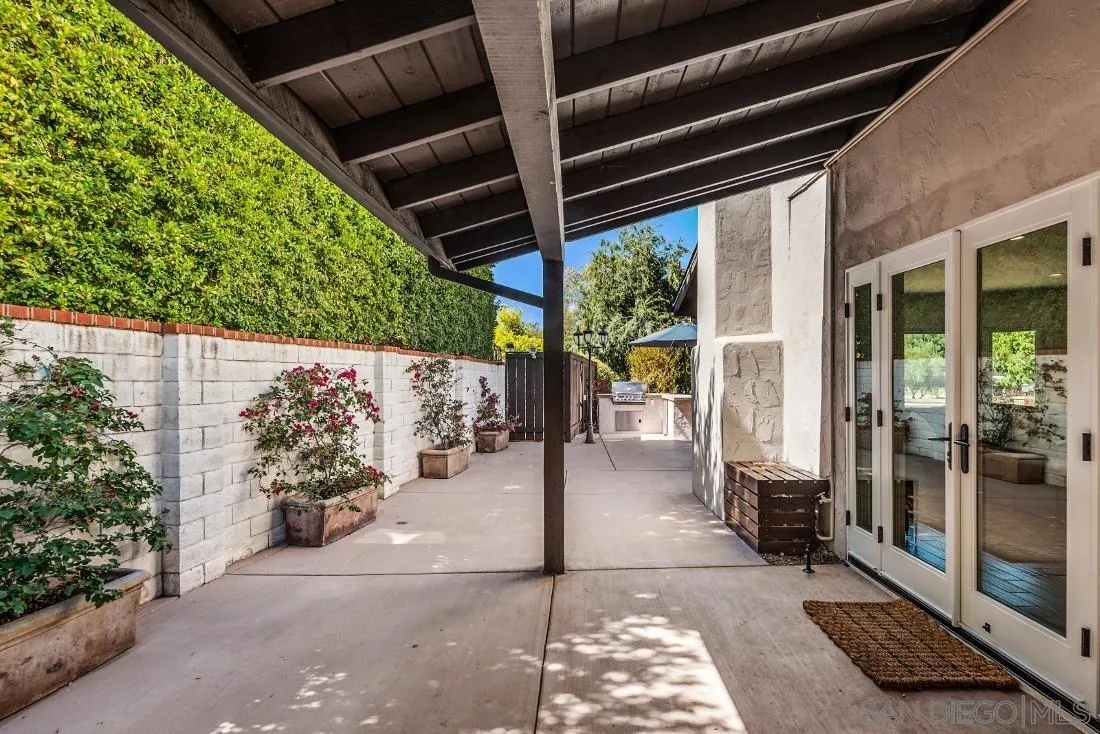 13060 Camino Del Valle Poway, CA 92064 - Photo 45 of 75