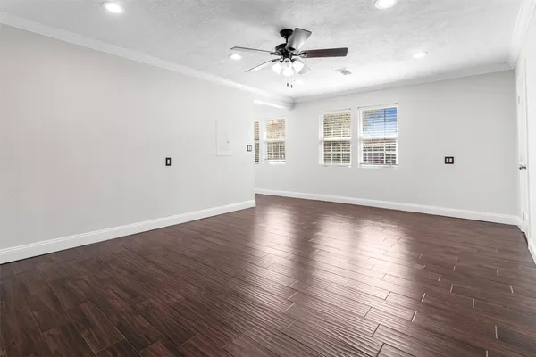 $1,800 | 714 Ogilvie Street, Houston, TX 77017