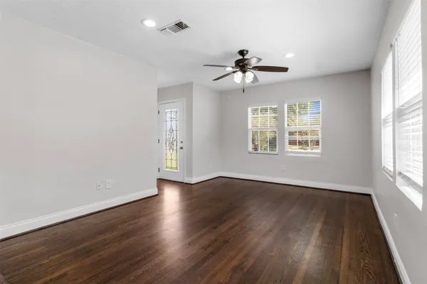 $1,800 | 714 Ogilvie Street, Houston, TX 77017