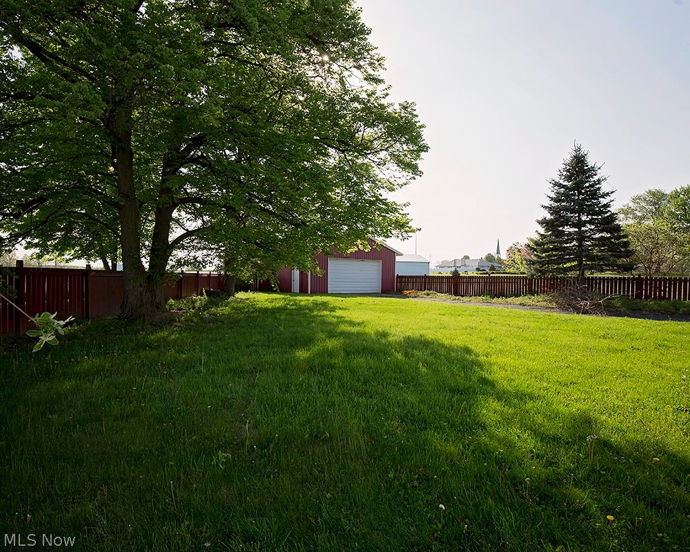 8161 West Ridge Road Elyria, OH 44035 - Photo 5 of 24 Gallery Image 5
