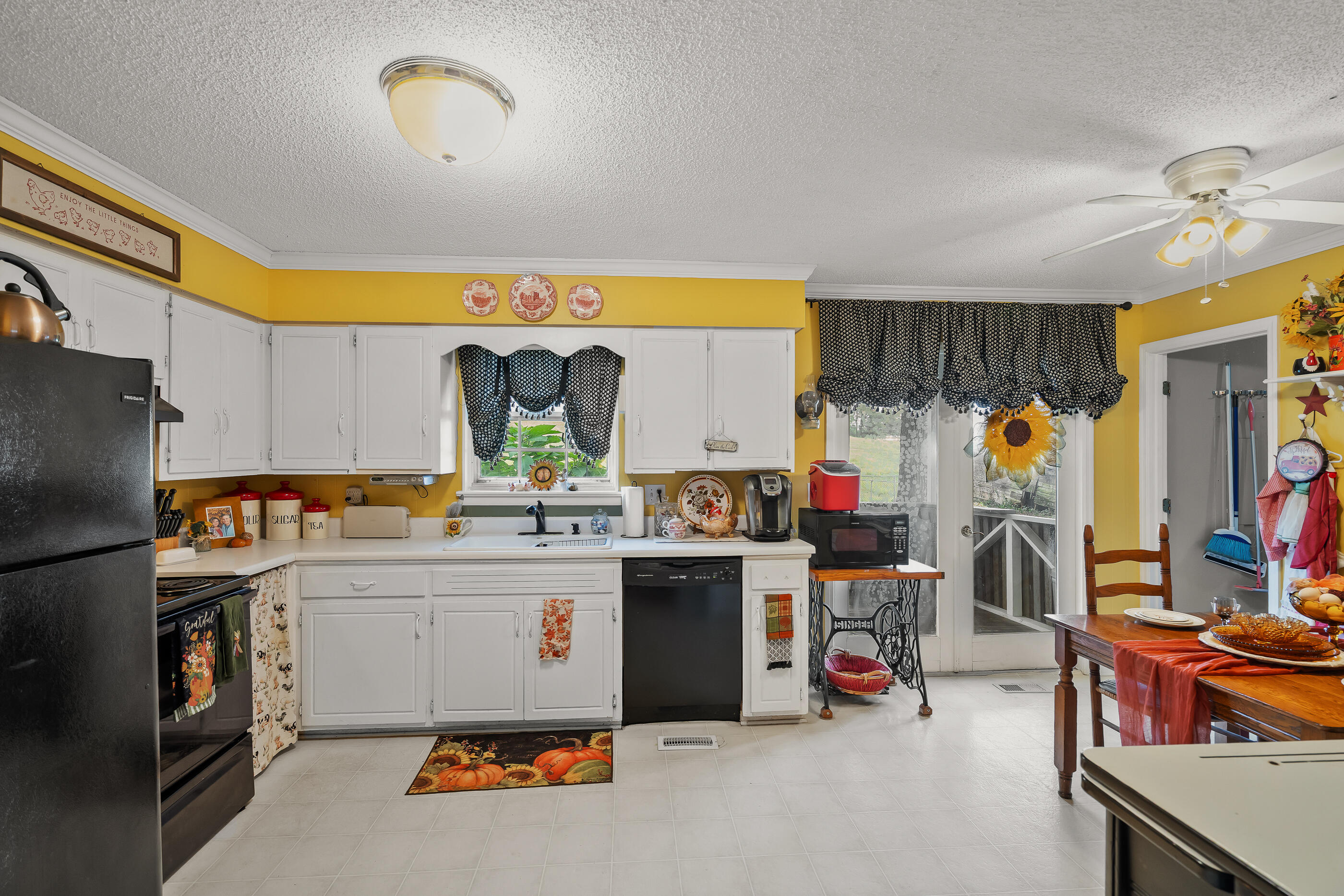 112 Albertson Drive Dalton, GA 30721 - Photo 22 of 49 112AlbertsonDr-22