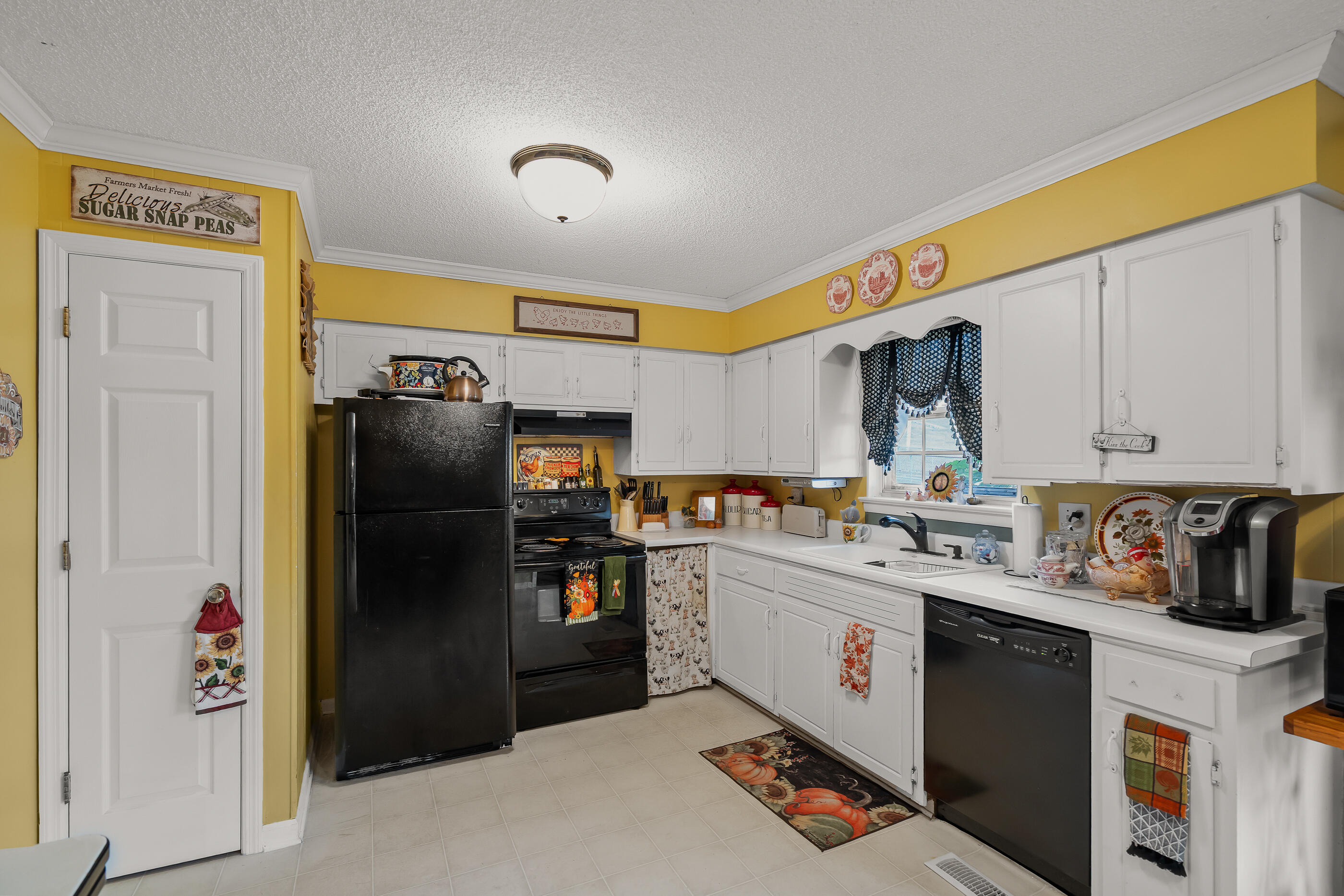 112 Albertson Drive Dalton, GA 30721 - Photo 23 of 49 112AlbertsonDr-23