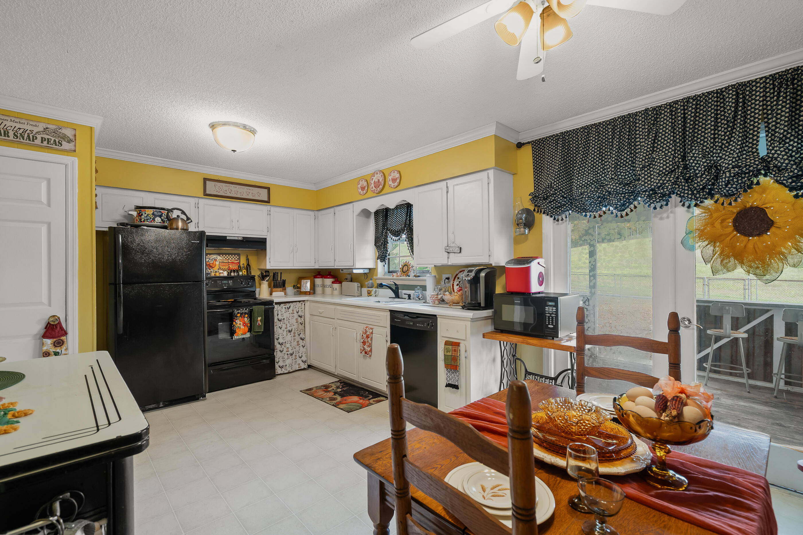 112 Albertson Drive Dalton, GA 30721 - Photo 24 of 49 112AlbertsonDr-24