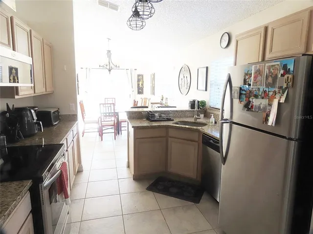 $2,400 | 1601 Boulder Creek Court, Apopka, FL 32712