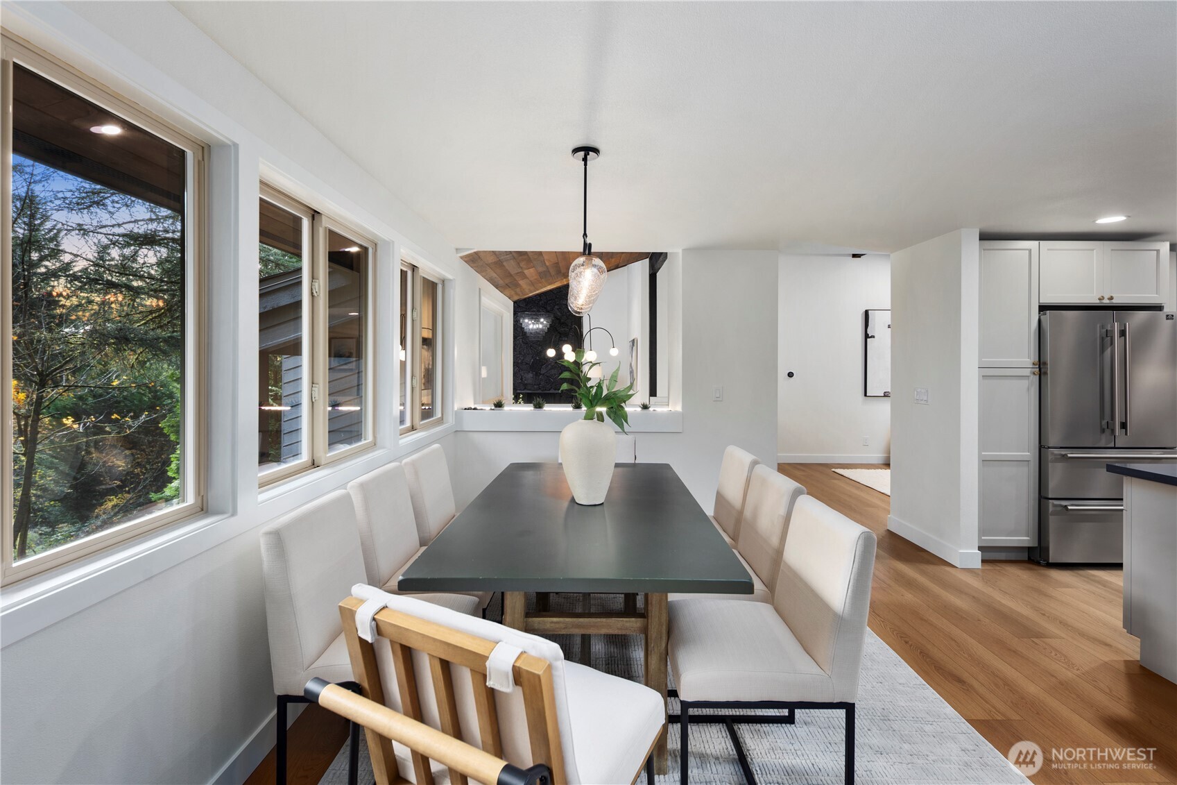 25510 Southeast 159th Street Issaquah, WA 98027 - Photo 13 of 39