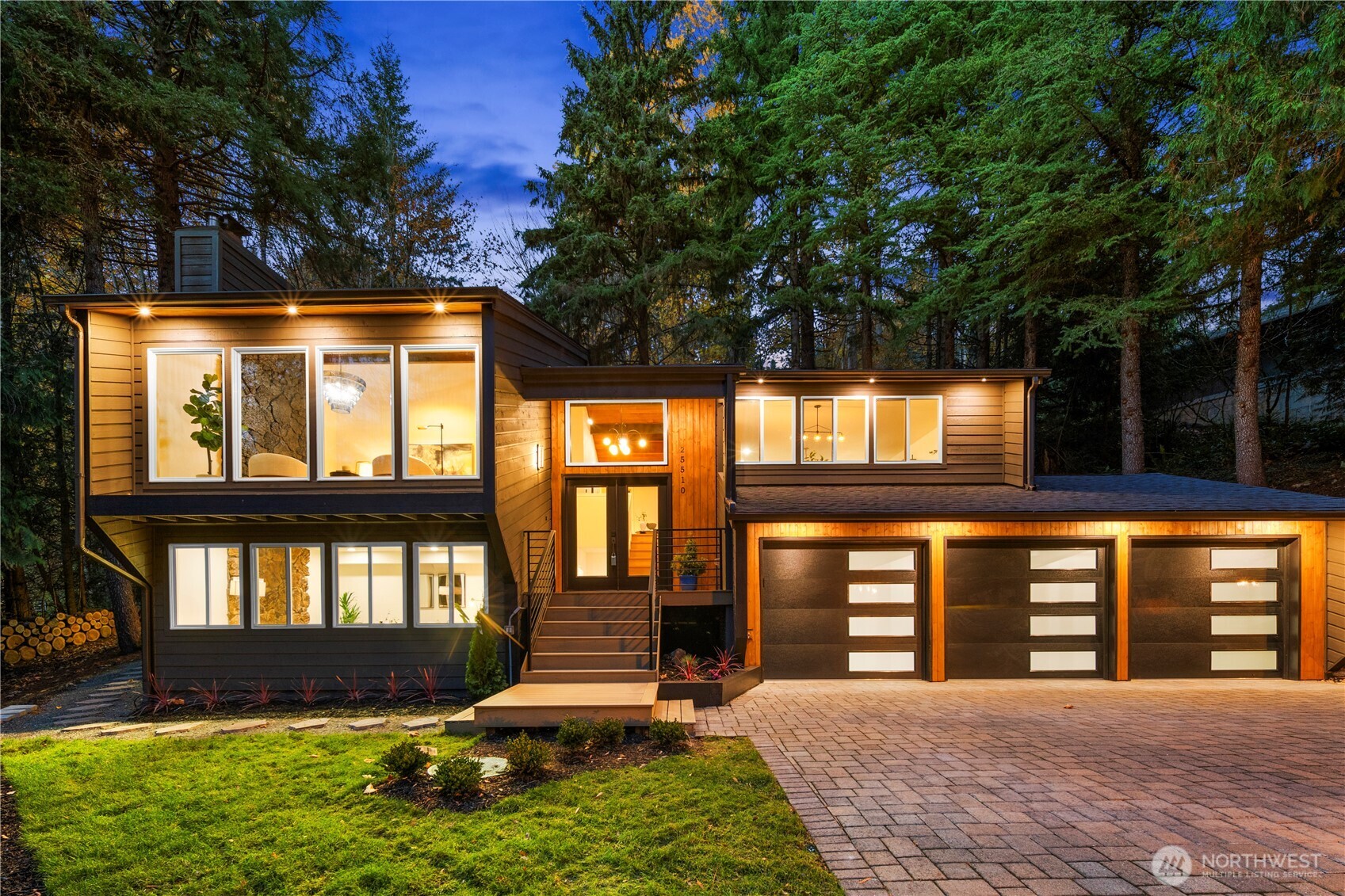 25510 Southeast 159th Street Issaquah, WA 98027 - Photo 2 of 39