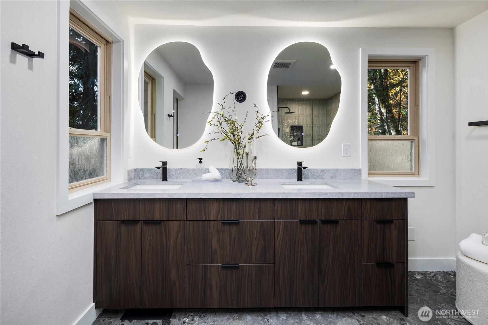 25510 Southeast 159th Street Issaquah, WA 98027 - Photo 25 of 39