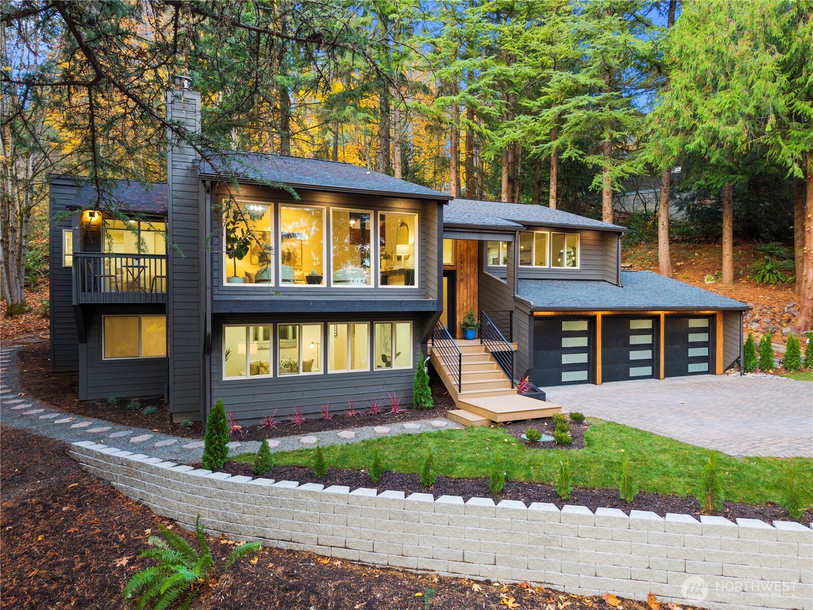 25510 Southeast 159th Street Issaquah, WA 98027 - Photo 4 of 39