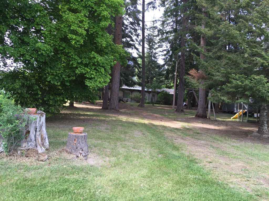 1335 Riverbend Loop Road Cusick, WA 99119 - Photo 3 of 6
