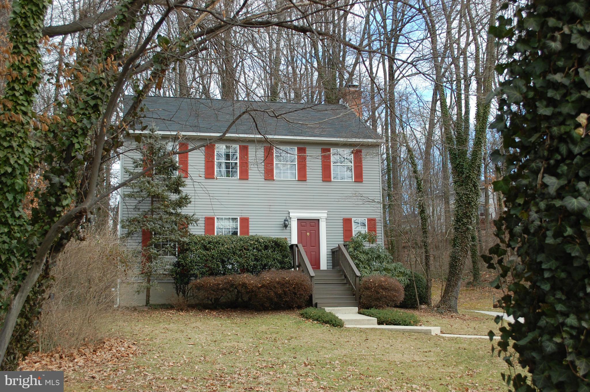 51 Sheridan Road Arnold, MD 21012 - Photo 22 of 28 Exterior (Front)
