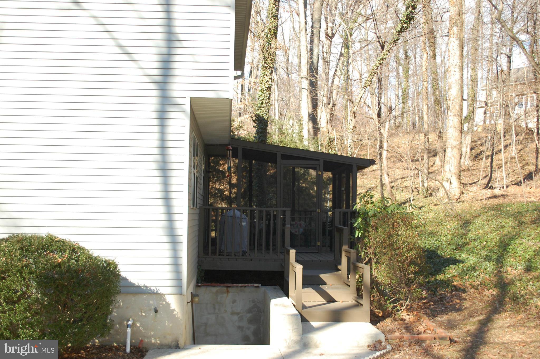 51 Sheridan Road Arnold, MD 21012 - Photo 27 of 28 Exterior (General)