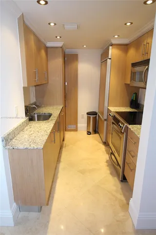 $1,125,000 | 10275 Collins Avenue, Unit 833, Bal Harbour, FL 33154