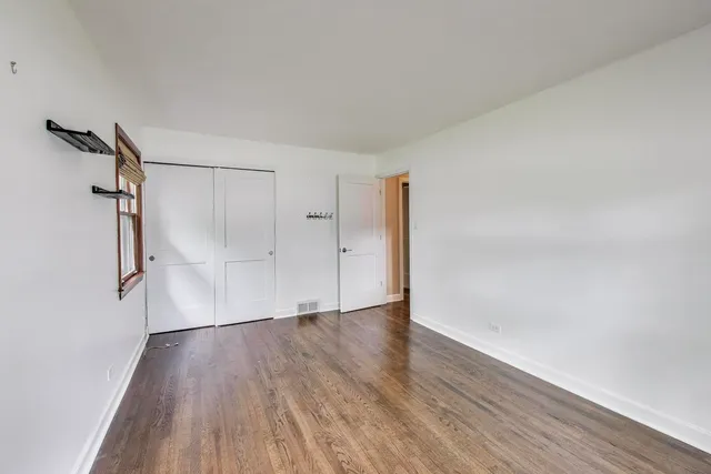 $3,150 | 1422 Dorothy Drive, Palatine, IL 60074