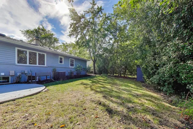 $3,150 | 1422 Dorothy Drive, Palatine, IL 60074