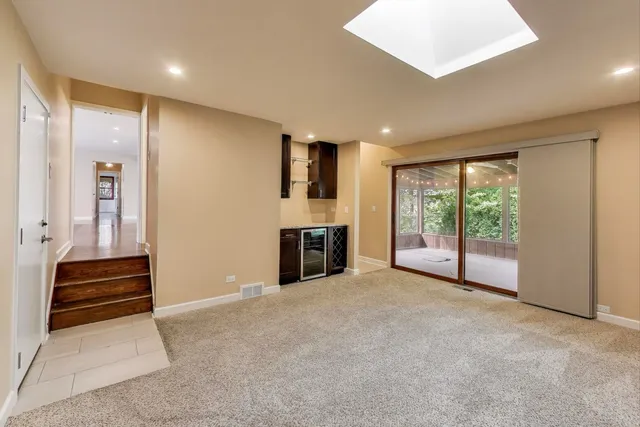 $3,150 | 1422 Dorothy Drive, Palatine, IL 60074