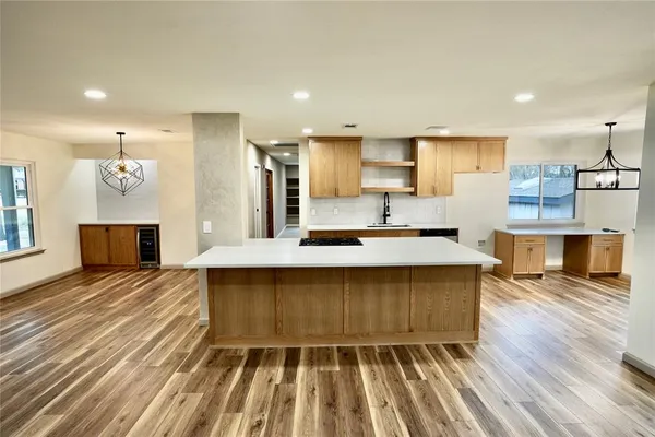 $665,000 | 305 Bluebonnet Drive, Grapevine, TX 76051