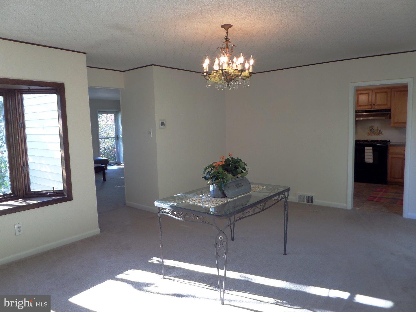 2039 Fortune Road Glenside, PA 19038 - Photo 11 of 25 Gallery Image 11