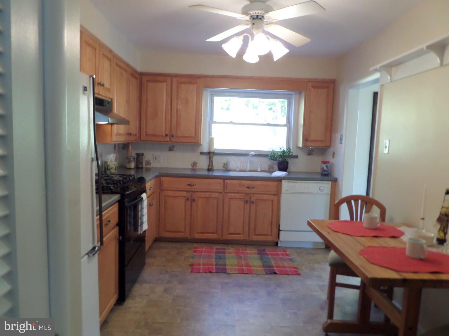 2039 Fortune Road Glenside, PA 19038 - Photo 15 of 25 Gallery Image 15